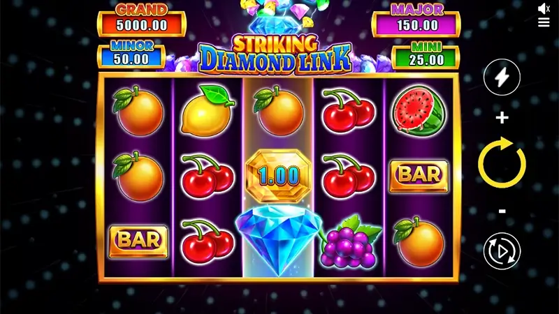 Striking Diamond Slot